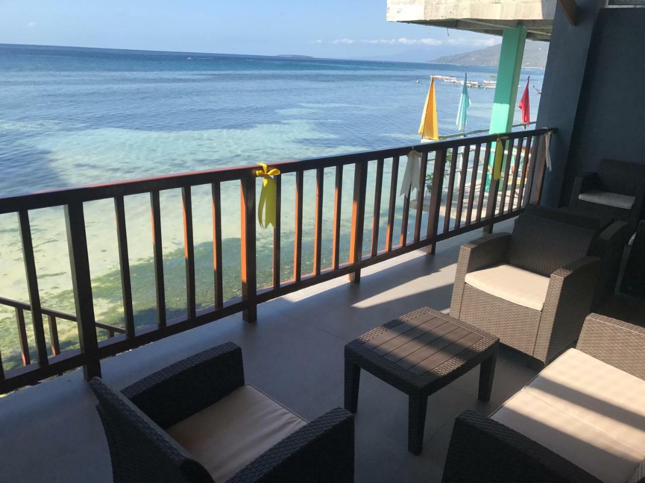 Babylon Oslob Coast Guesthouse Екстериор снимка